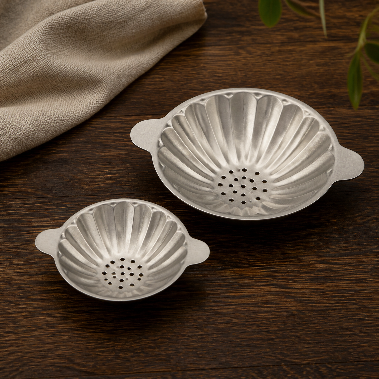 Pine Chinese Tea Strainer for Chinese Tea Rituals